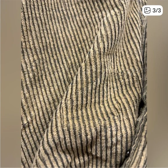 FREE PEOPLE WE THE FREE HIDEAWAY CORDUROY BUTTON DOWN SHIRT XS - Picture 3 of 3